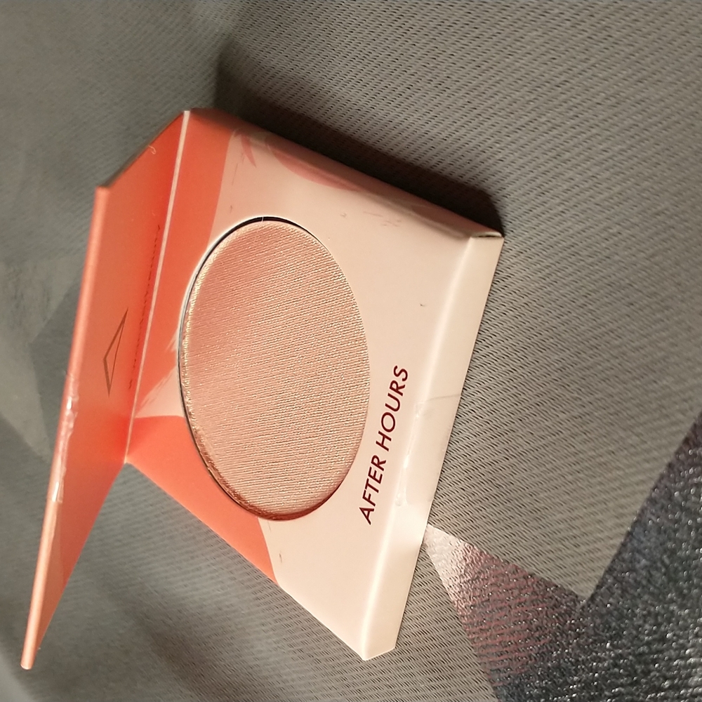 Wander beauty - wondered glow blush